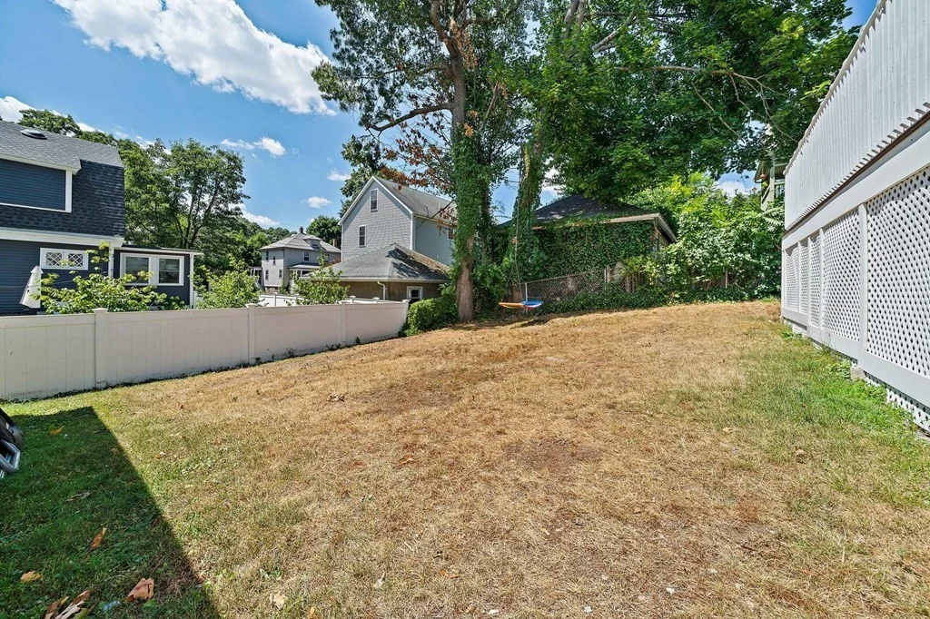 3 bed, 2 bath apartment for rent at 15 Avalon Unit 1, Milton — photo 21 of 26