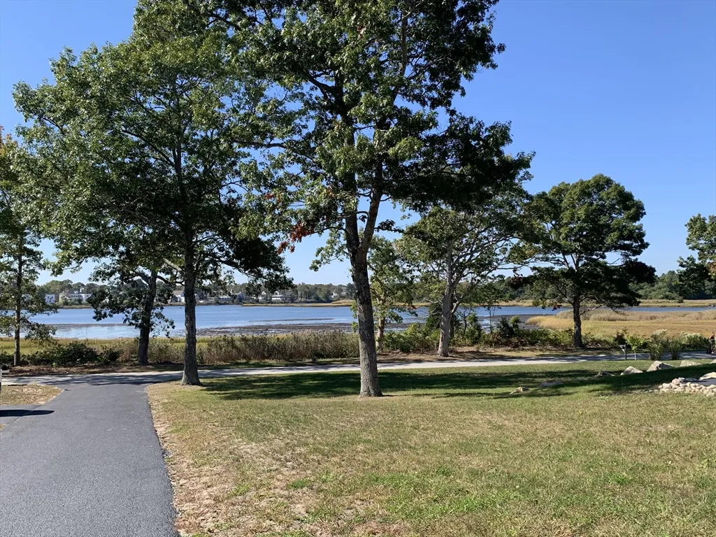 3 bed, 2 bath apartment for rent at 15 Avenue A St, Wareham — photo 27 of 27
