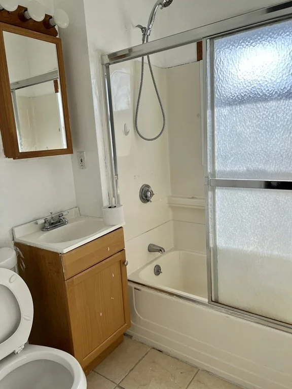 2 bed, 1 bath apartment for rent at 15 Baltic St Unit 1, Attleboro — photo 7 of 7