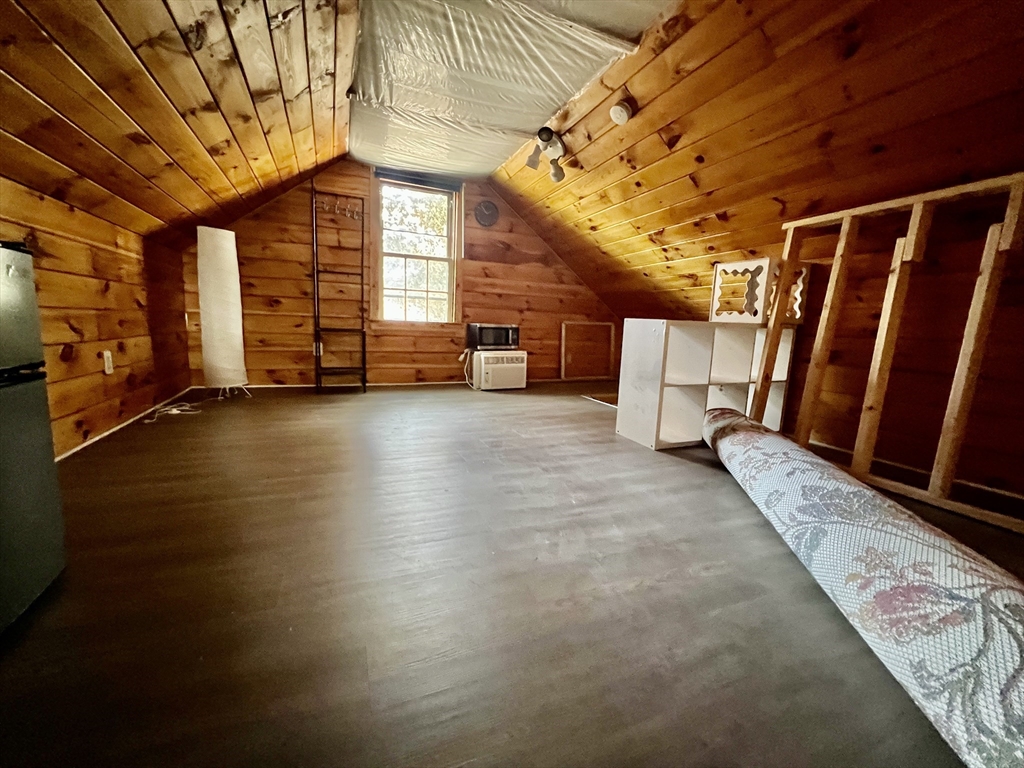 3 bed, 2 bath apartment for rent at 15 Baltic St Unit 2, Attleboro — photo 13 of 16