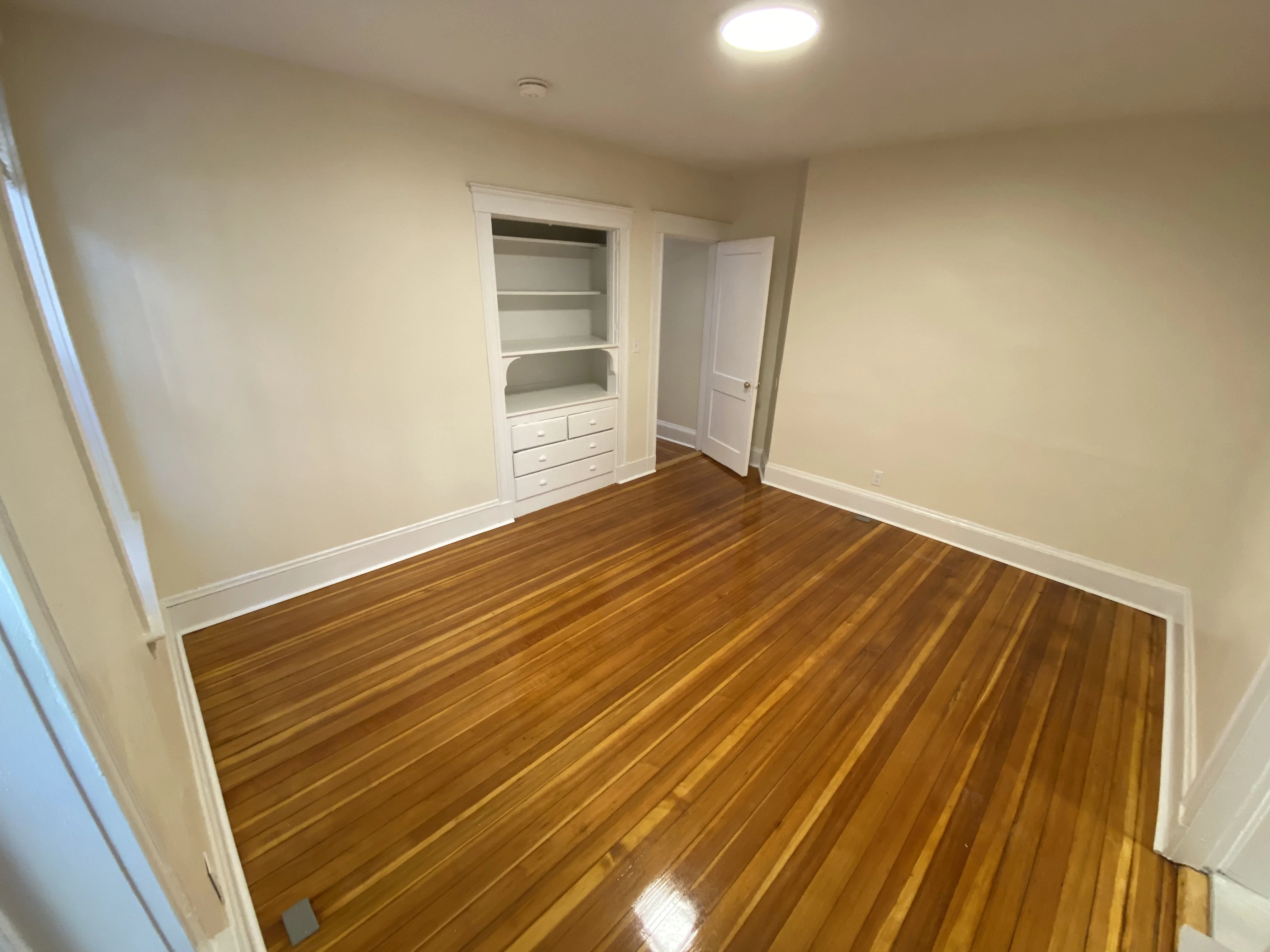 3 bed, 1 bath apartment for rent at 15 Barrows St Unit 3, Allston — photo 3 of 4