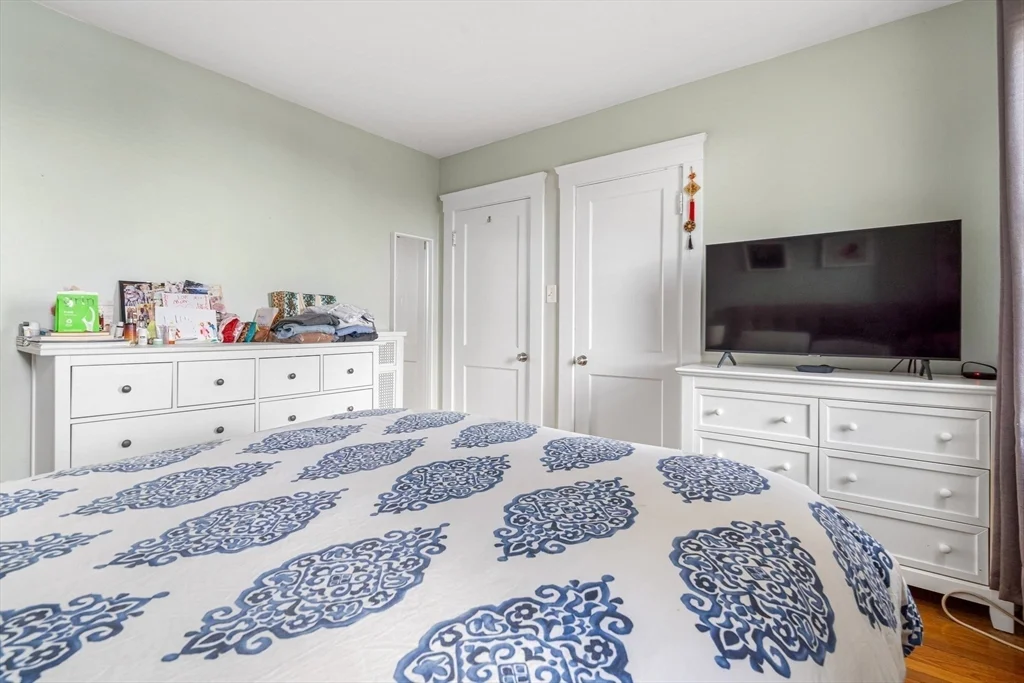 2 bed, 1 bath apartment for rent at 15 Batchelder St Unit 15, Fells — photo 18 of 31