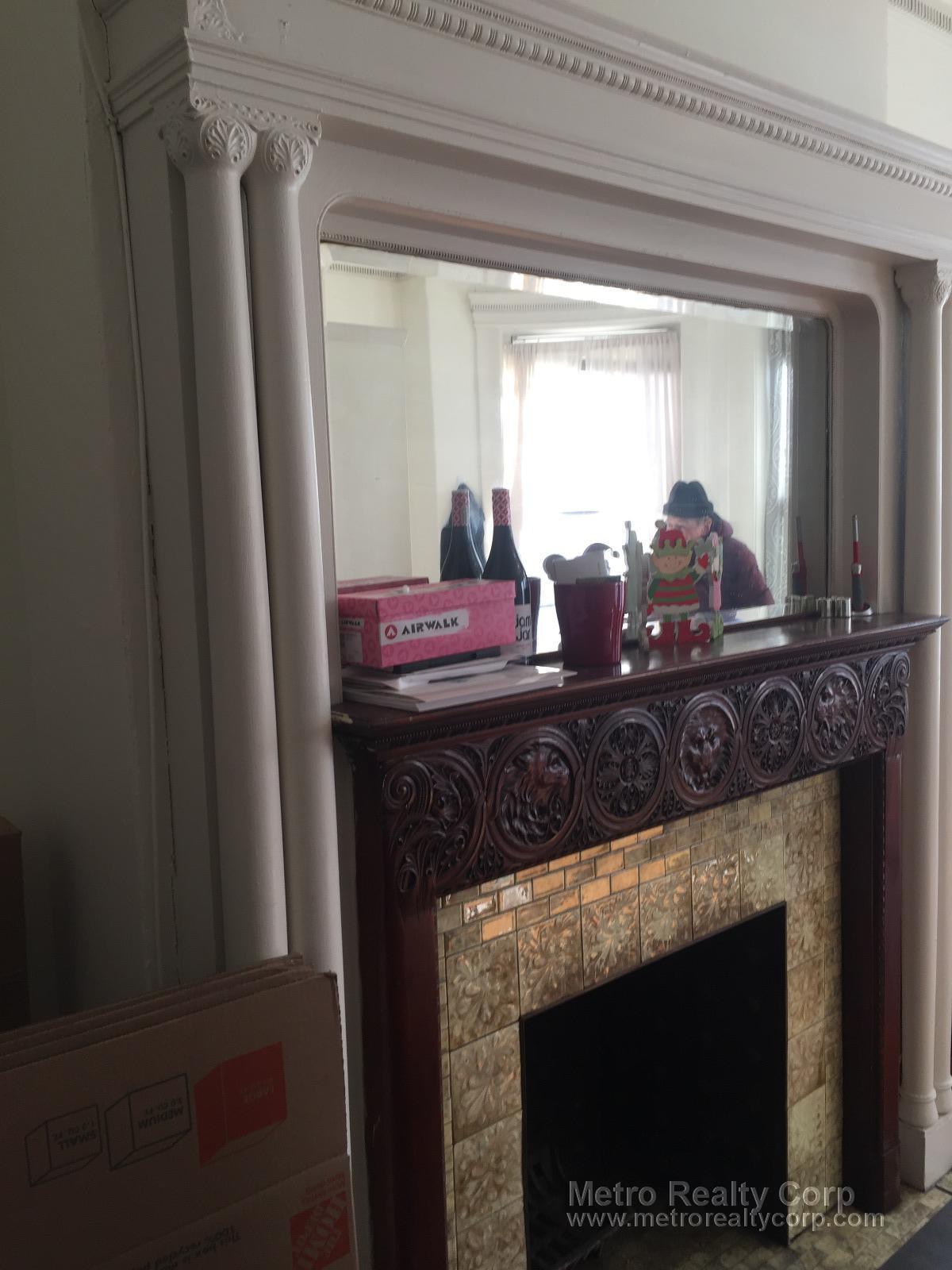 1 bed, 1 bath apartment for rent at 15 Bay State Rd Unit 3, Fenway — photo 12 of 15