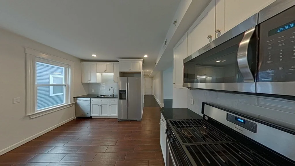 3 bed, 1 bath apartment for rent at 15 Bayside St Unit 1, Dorchester — photo 2 of 16