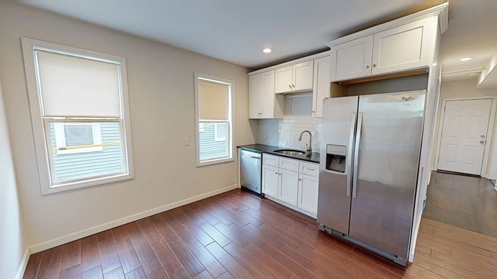 3 bed, 1 bath apartment for rent at 15 Bayside St Unit 2, Dorchester — photo 5 of 24