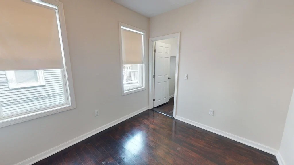3 bed, 1 bath apartment for rent at 15 Bayside St Unit 2, Dorchester — photo 7 of 24