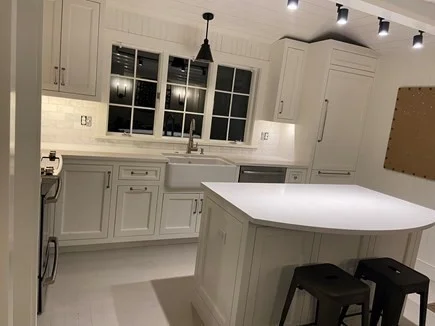 4 bed, 2 bath apartment for rent at 15 Beach St, Siasconset — photo 4 of 21