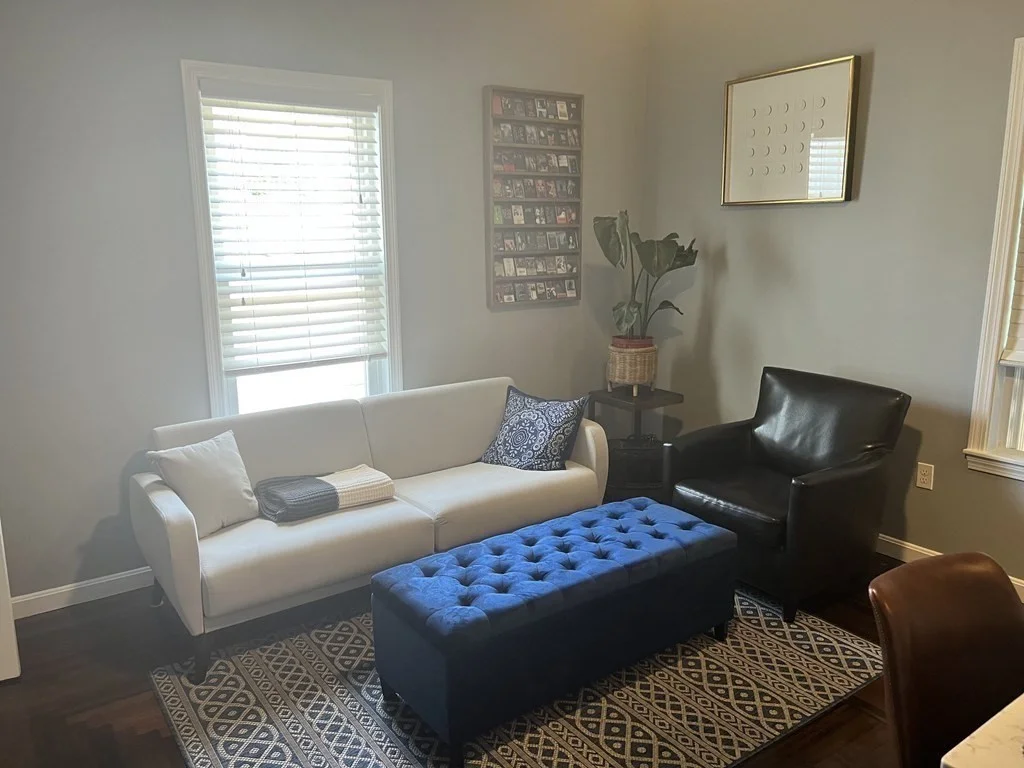1 bed, 1 bath apartment for rent at 15 Beale St Unit 3, Dorchester — photo 3 of 14