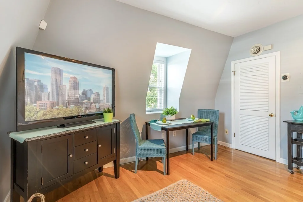 1 bed, 1 bath apartment for rent at 15 Beale St Unit 5, Dorchester — photo 6 of 21