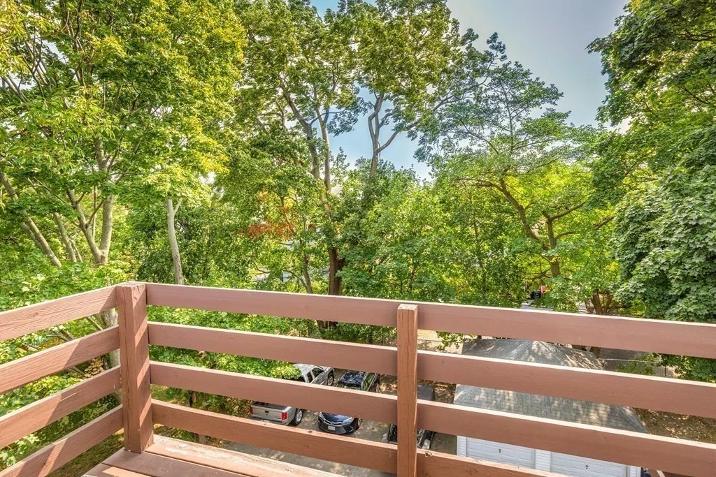 1 bed, 1 bath apartment for rent at 15 Beale St Unit 5, Dorchester — photo 17 of 21