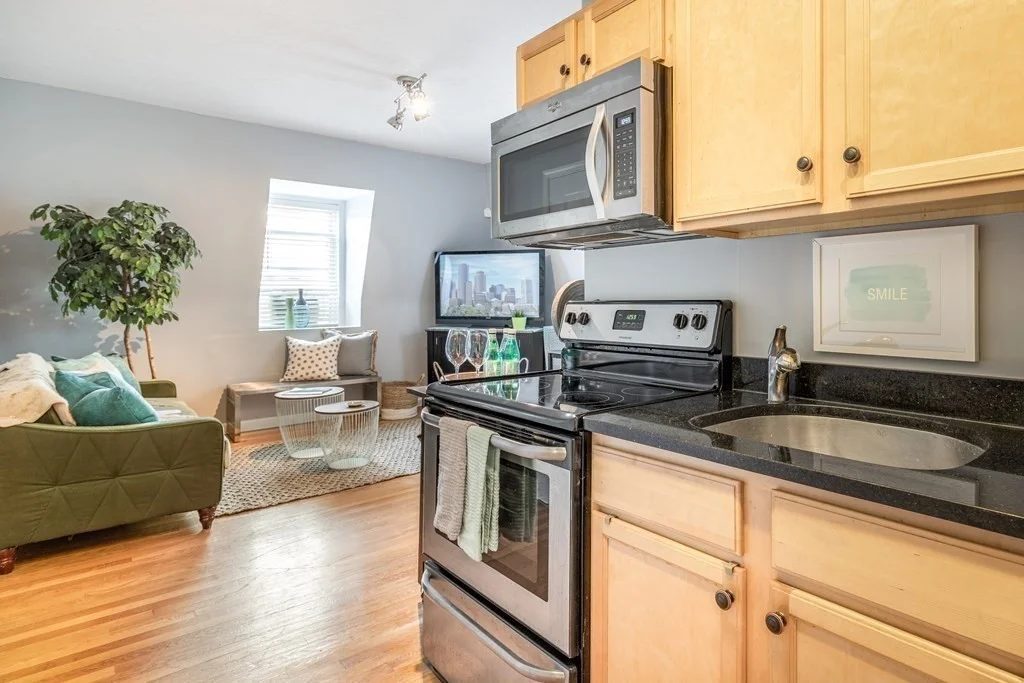 1 bed, 1 bath apartment for rent at 15 Beale St Unit 5, Dorchester — photo 9 of 21