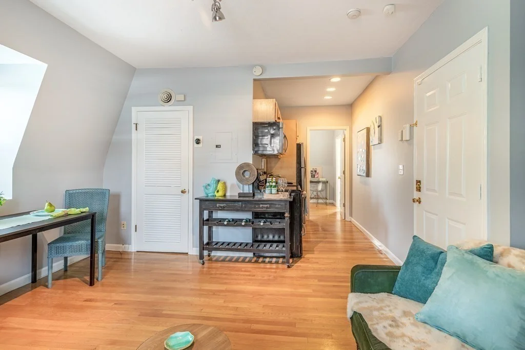 1 bed, 1 bath apartment for rent at 15 Beale St Unit 5, Dorchester — photo 7 of 21