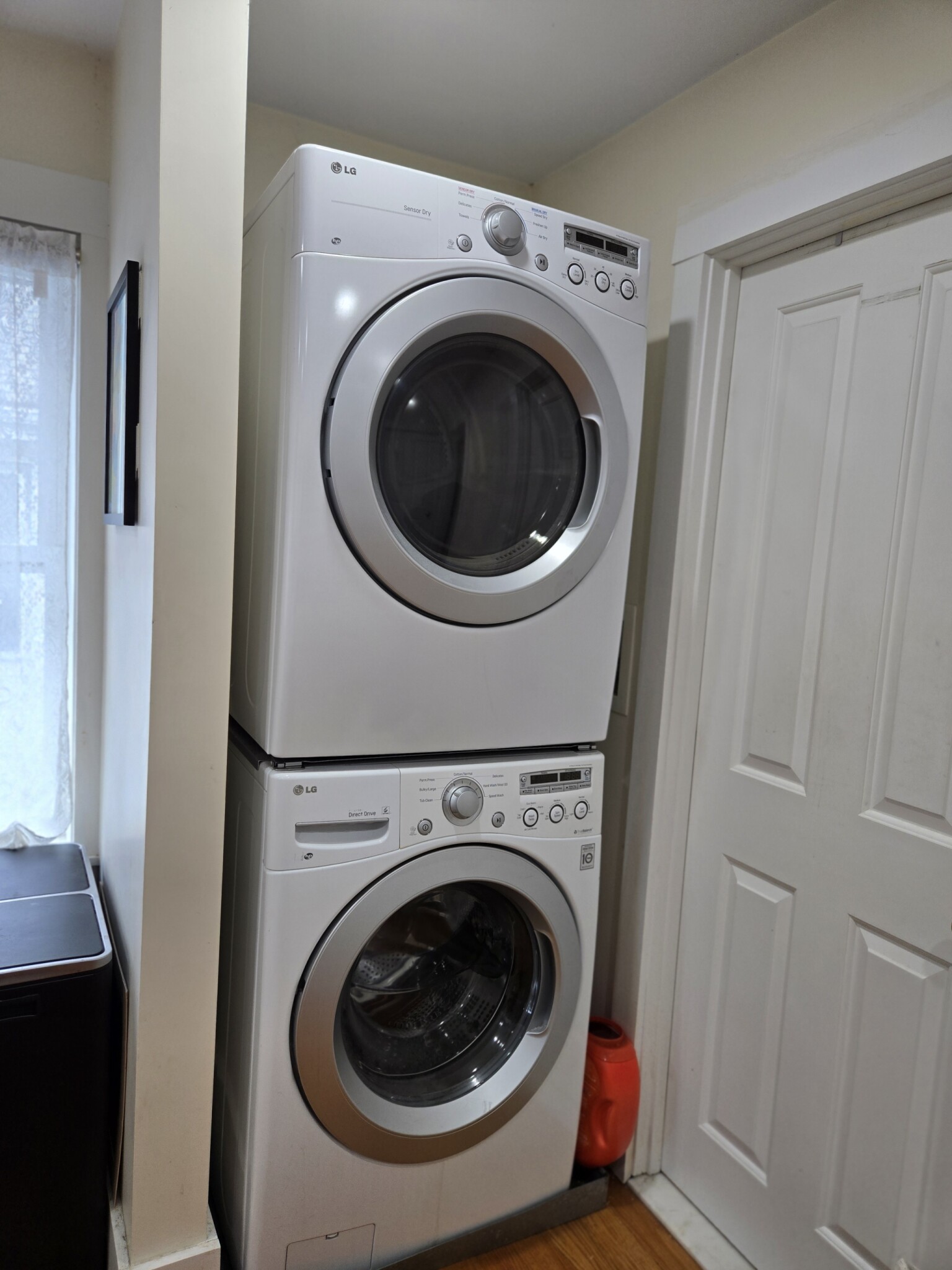 2 bed, 1 bath apartment for rent at 15 Beech St Unit 3, Nonantum — photo 12 of 20