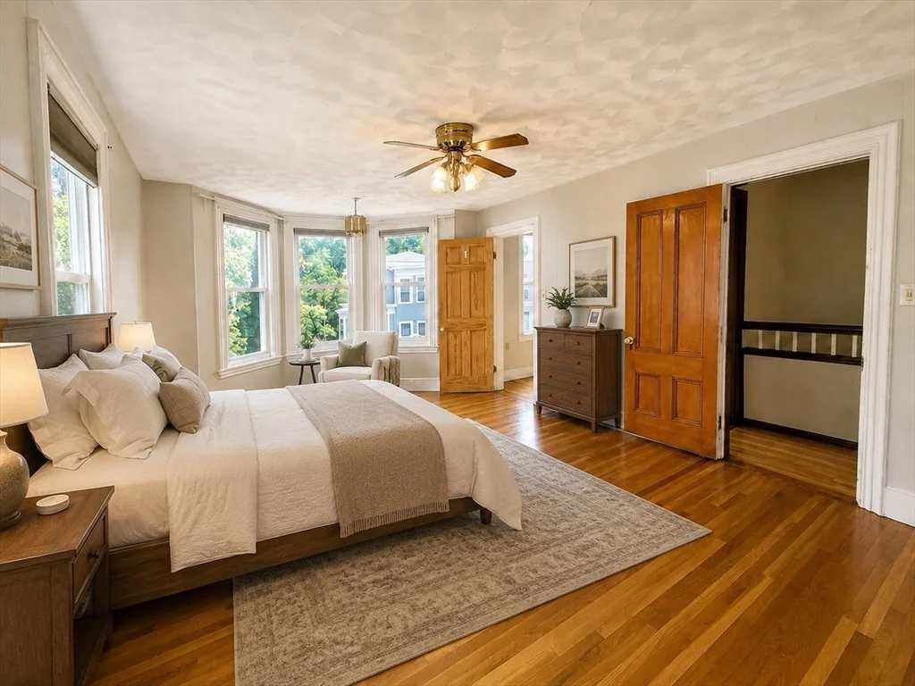 3 bed, 2 bath apartment for rent at 15 Beethoven St, Jamaica Plain — photo 7 of 11