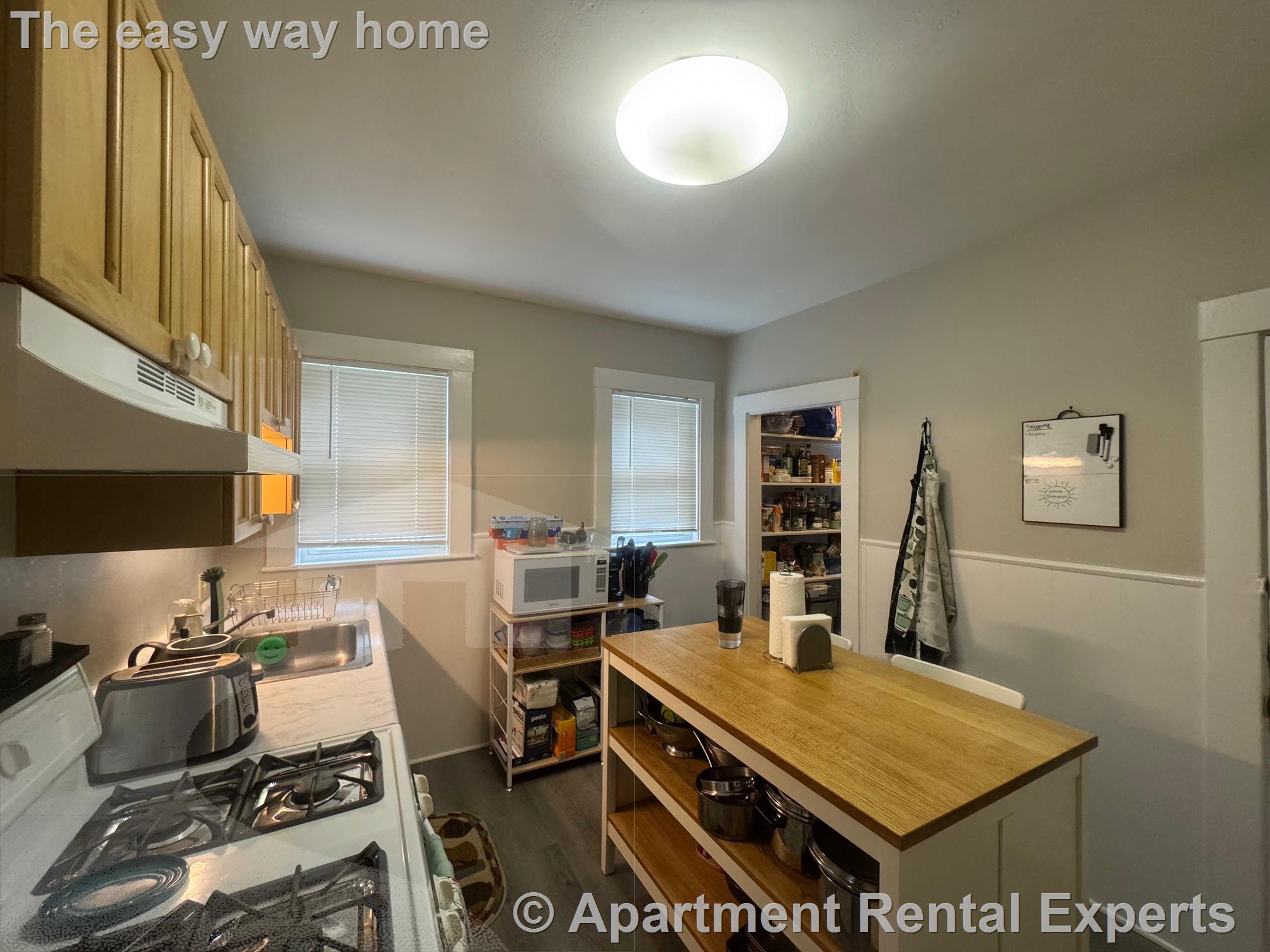 2 bed, 1 bath apartment for rent at 15 Belmont Sq Unit 1, Porter Square — photo 9 of 14