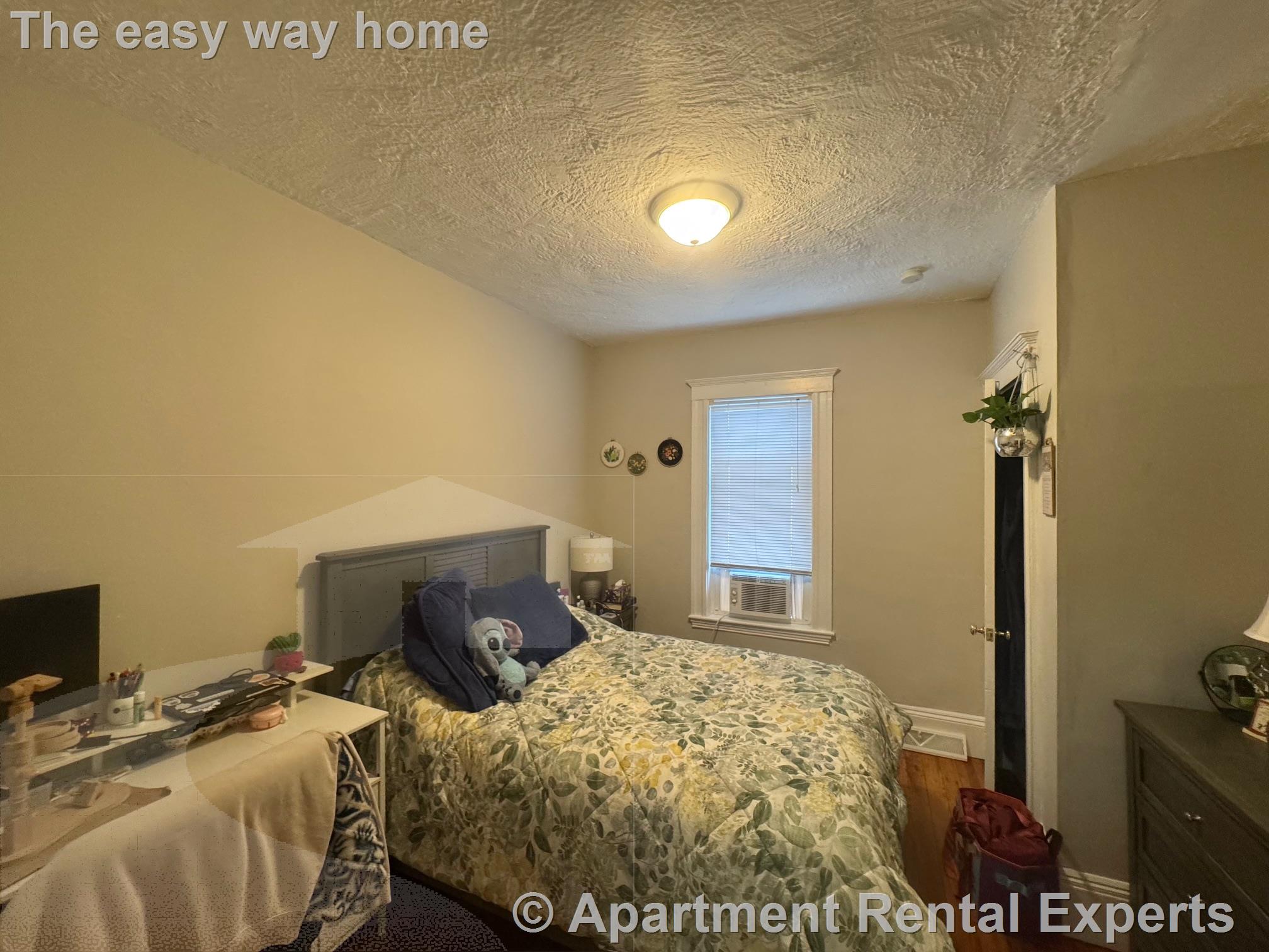 2 bed, 1 bath apartment for rent at 15 Belmont Sq Unit 1, Porter Square — photo 11 of 14