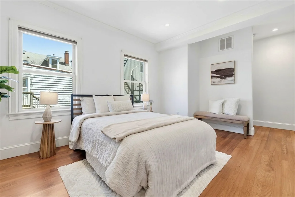 1 bed, 1 bath apartment for rent at 15 Belmont St Unit 1, Charlestown — photo 11 of 17