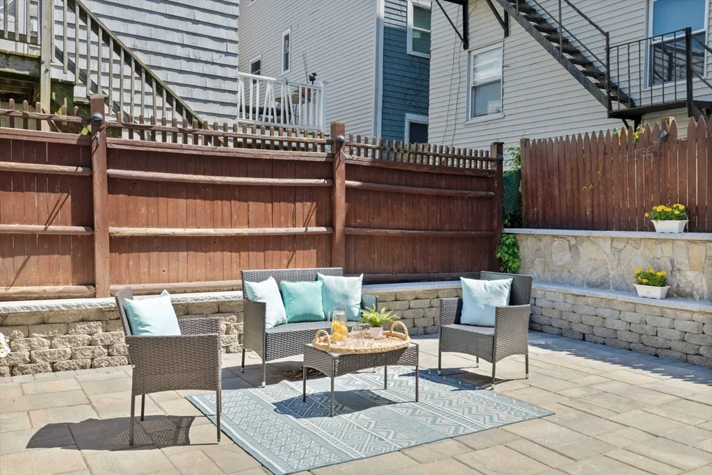 1 bed, 1 bath apartment for rent at 15 Belmont St Unit 1, Charlestown — photo 15 of 17