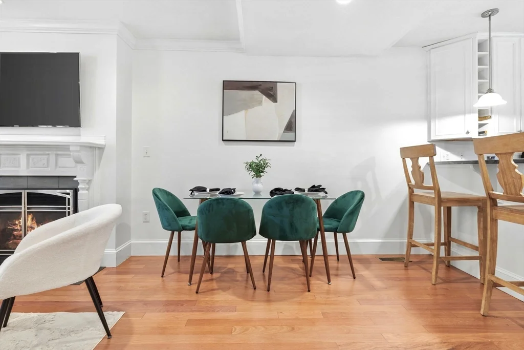 1 bed, 1 bath apartment for rent at 15 Belmont St Unit 1, Charlestown — photo 9 of 17