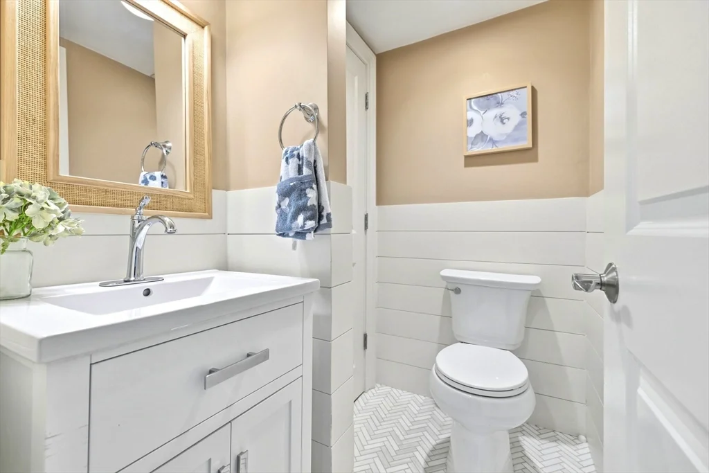 1 bed, 1 bath apartment for rent at 15 Belmont St Unit 1, Charlestown — photo 13 of 17