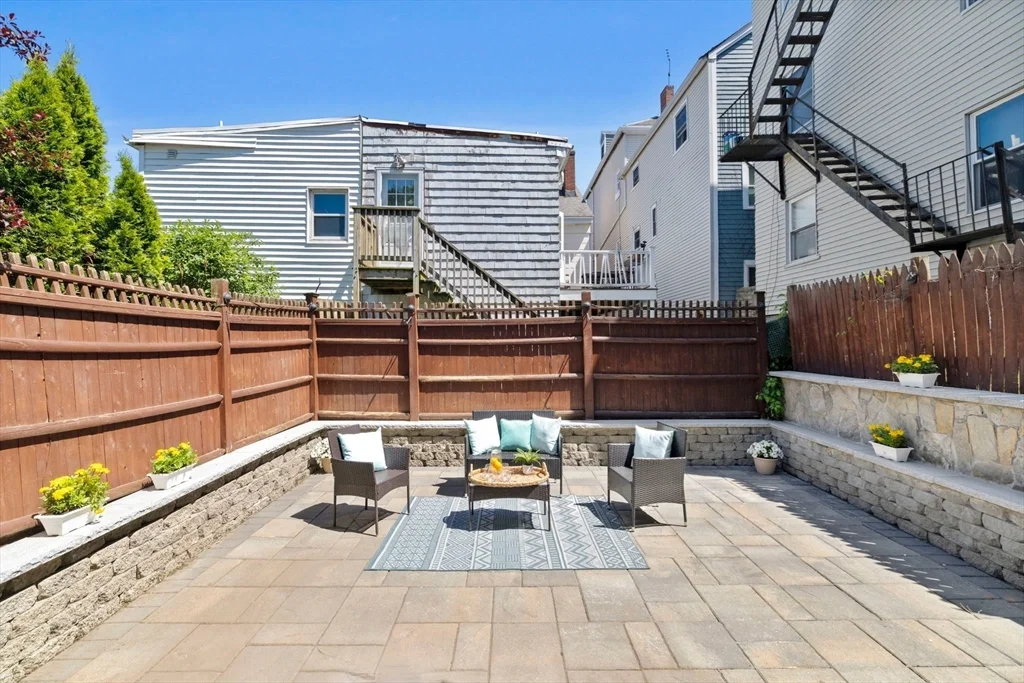 1 bed, 1 bath apartment for rent at 15 Belmont St Unit 1, Charlestown — photo 14 of 17