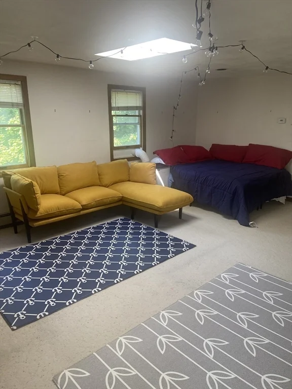5 bed, 2 bath apartment for rent at 15 Bemuth Rd Unit 15, Newton — photo 11 of 15