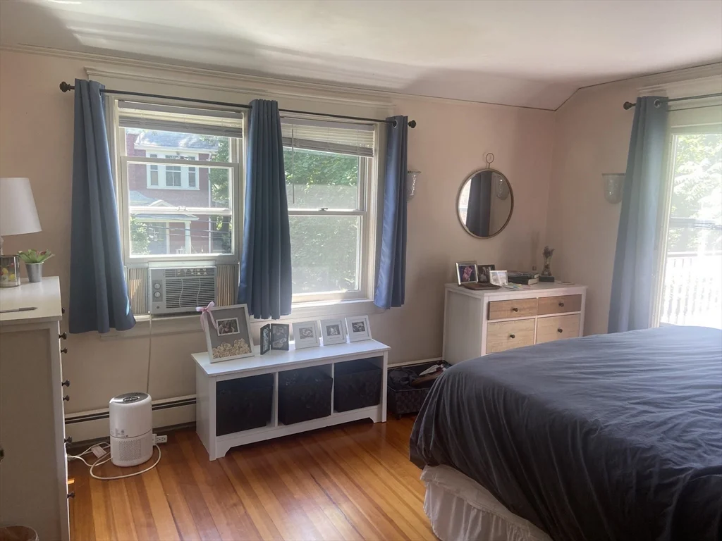 5 bed, 2 bath apartment for rent at 15 Bemuth Rd Unit 15, Newton — photo 10 of 15