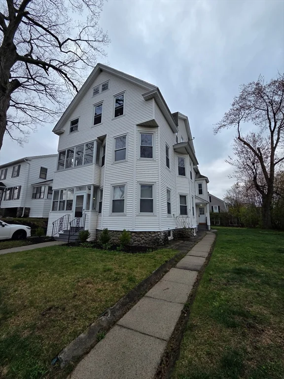 2 bed, 1 bath apartment for rent at 15 Berkmans St Unit 2, West Side — photo 13 of 13
