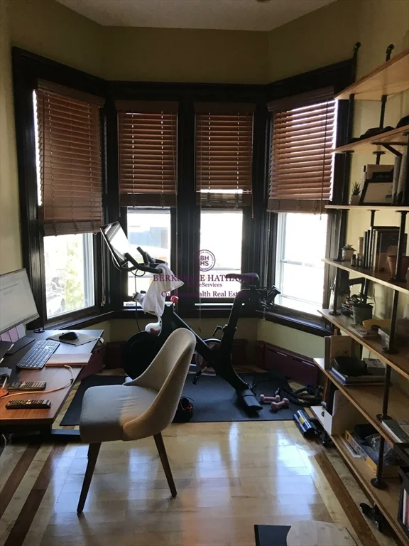 2 bed, 1 bath apartment for rent at 15 Bigelow Unit 4, Cambridge — photo 8 of 15