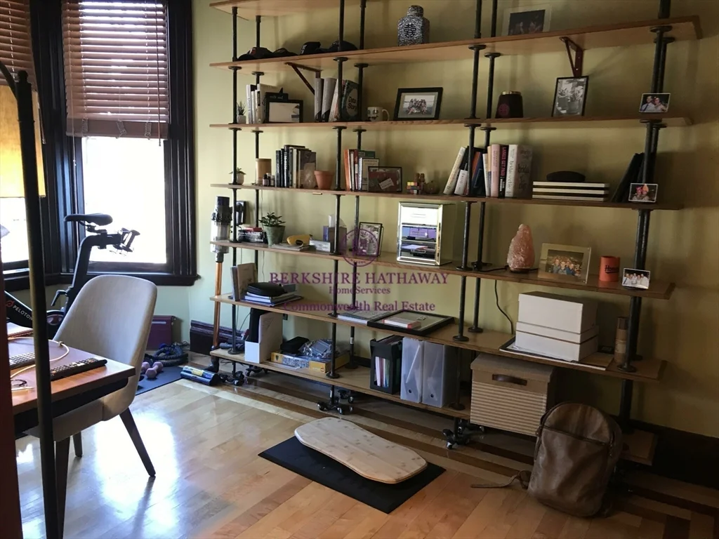 2 bed, 1 bath apartment for rent at 15 Bigelow Unit 4, Cambridge — photo 7 of 15