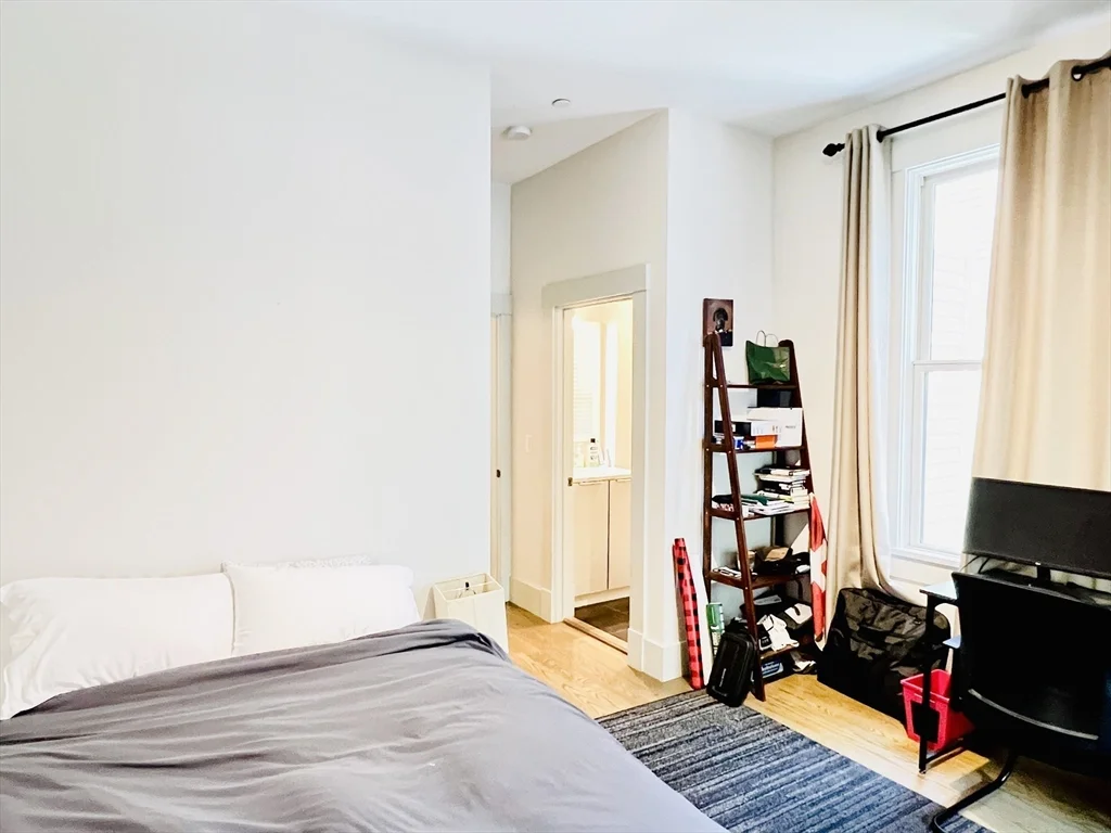 2 bed, 2 bath apartment for rent at 15 Boardman St Unit 1A, Central Square — photo 18 of 33