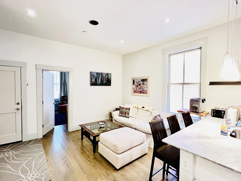 2 bed, 2 bath apartment for rent at 15 Boardman St Unit 1A, Central Square — photo 7 of 33