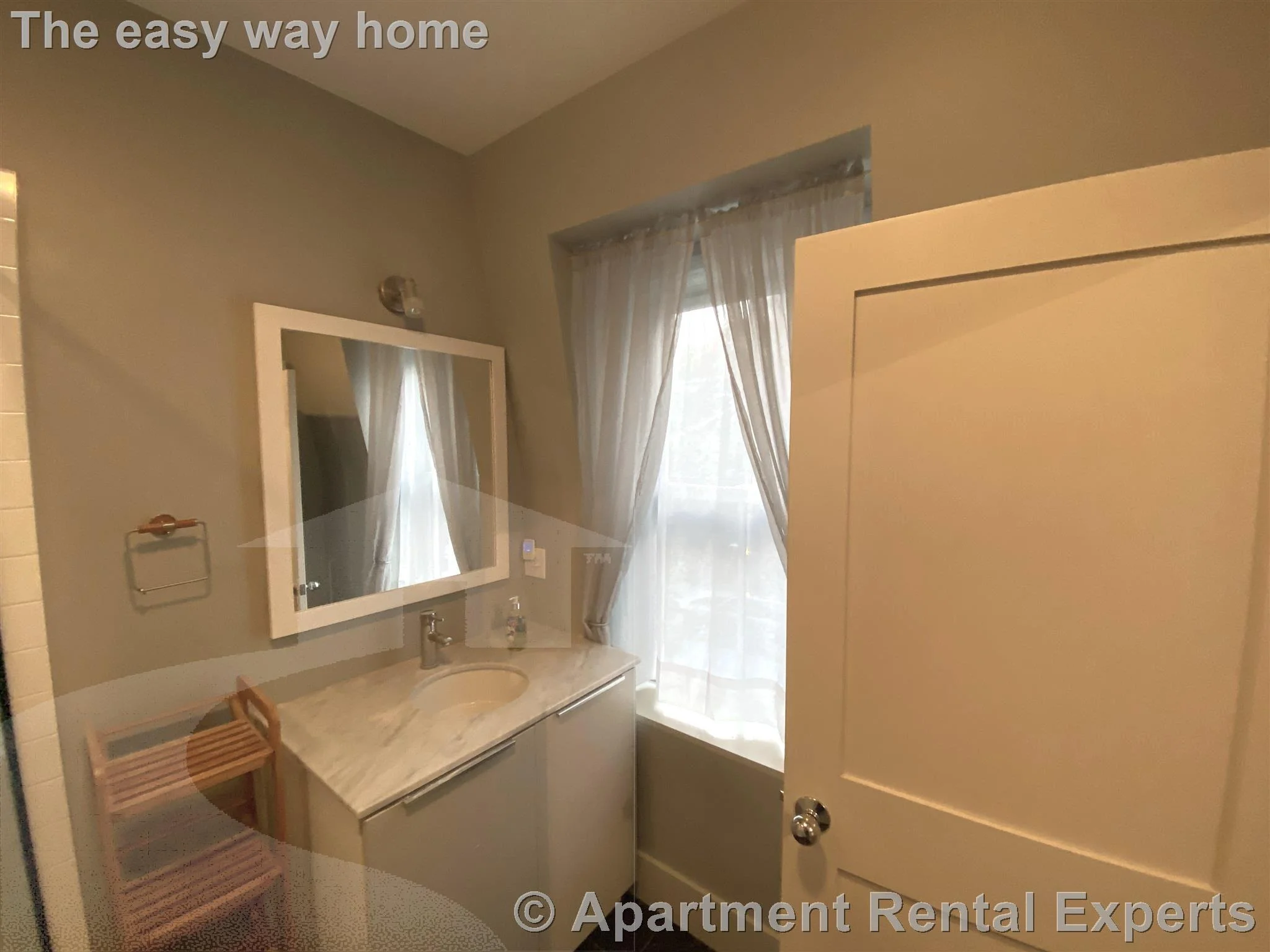 2 bed, 2 bath apartment for rent at 15 Boardman St Unit 2, Central Square — photo 9 of 13