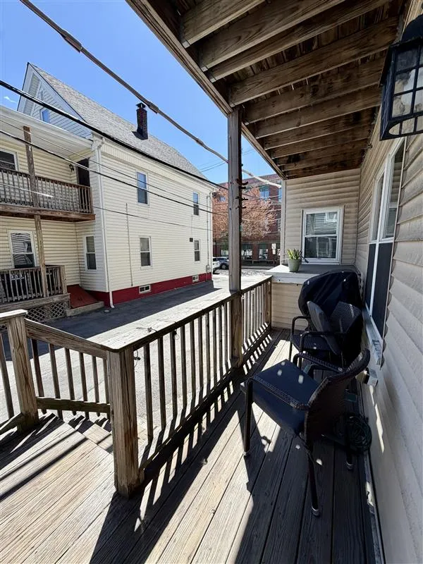 1 bed, 1 bath apartment for rent at 15 Bonair St Unit A, East Somerville — photo 10 of 10