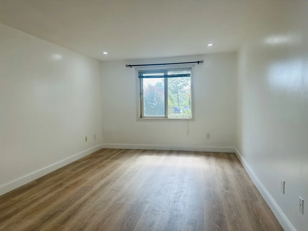 2 bed, 2 bath apartment for rent at 15 Bower Rd Unit E1, Quincy — photo 7 of 10