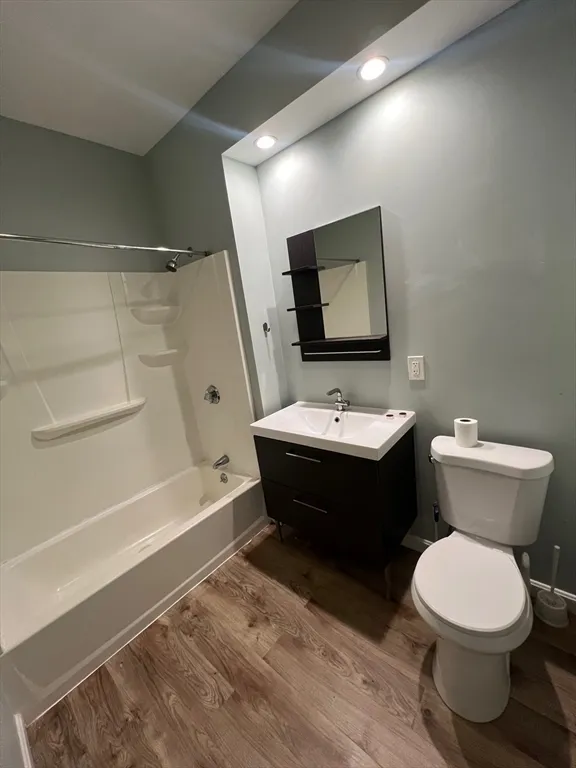 2 bed, 1 bath apartment for rent at 15 Bower St Unit 1, Lowell — photo 16 of 16