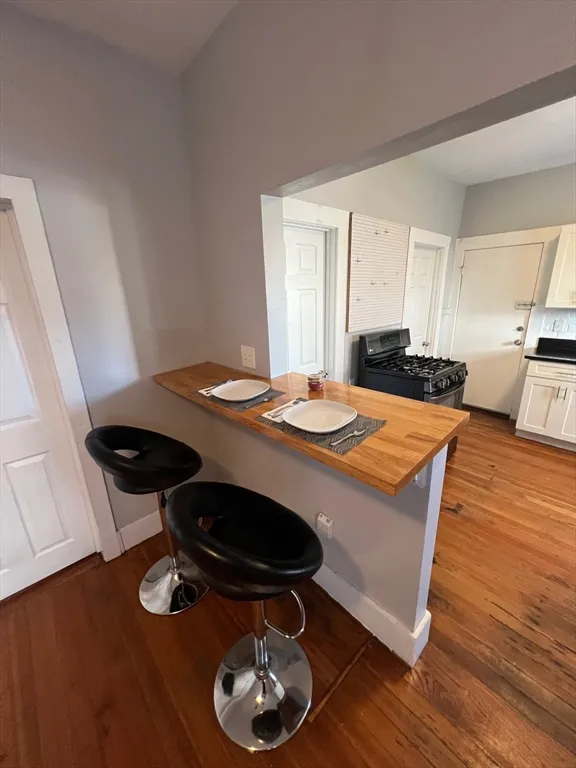 2 bed, 1 bath apartment for rent at 15 Bower St Unit 1, Lowell — photo 5 of 16