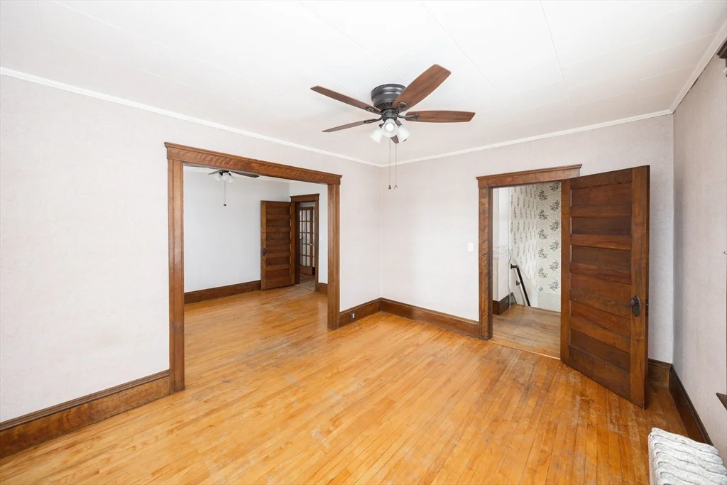 3 bed, 1 bath apartment for rent at 15 Boxford St Unit 2, Burncoat — photo 19 of 23