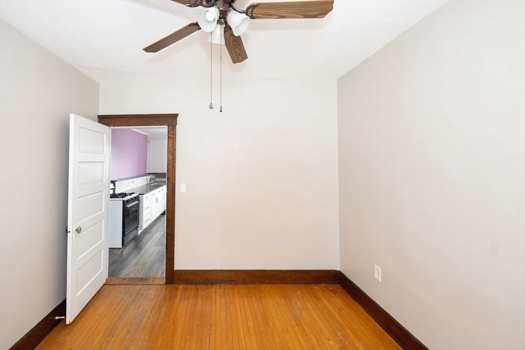 3 bed, 1 bath apartment for rent at 15 Boxford St Unit 2, Burncoat — photo 22 of 23