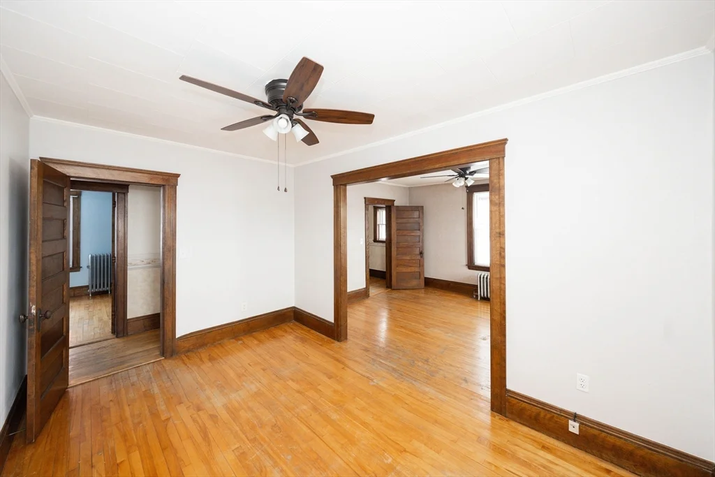 3 bed, 1 bath apartment for rent at 15 Boxford St Unit 2, Burncoat — photo 21 of 23