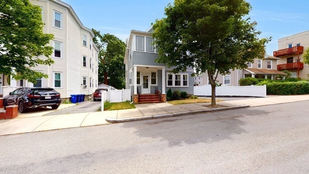2 bed, 1 bath apartment for rent at 15 Boylston St Unit 1, Malden