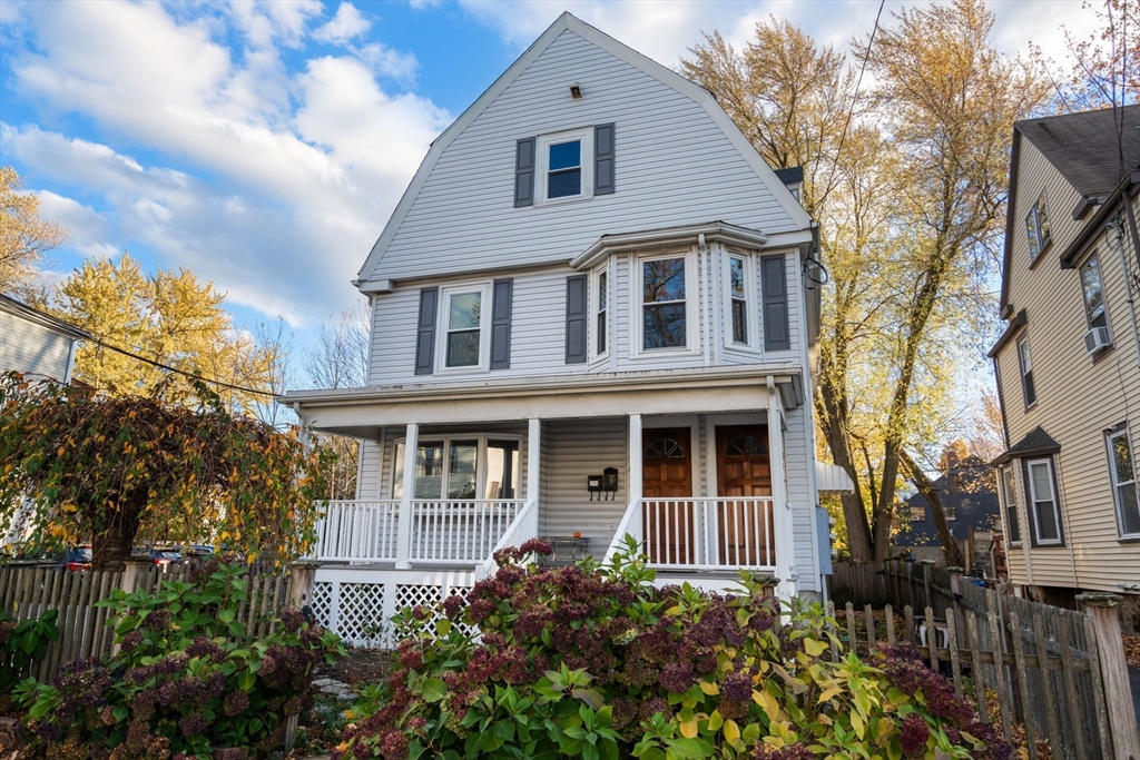 4 bed, 2 bath apartment for rent at 15 Bradbury St Unit 2, Allston — photo 1 of 24