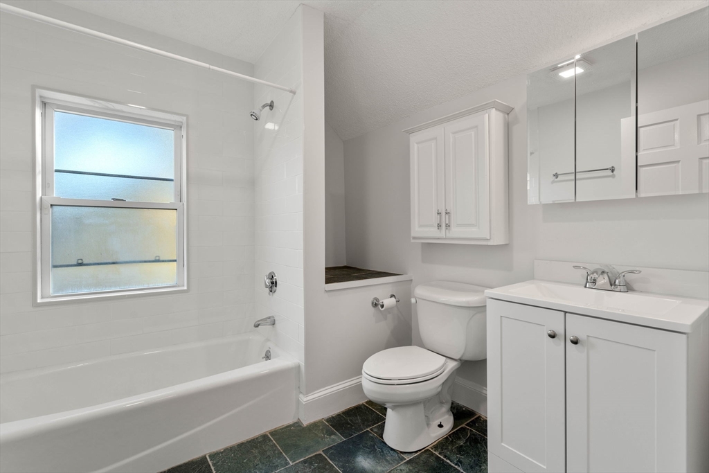 4 bed, 2 bath apartment for rent at 15 Bradbury St Unit 2, Allston — photo 13 of 24