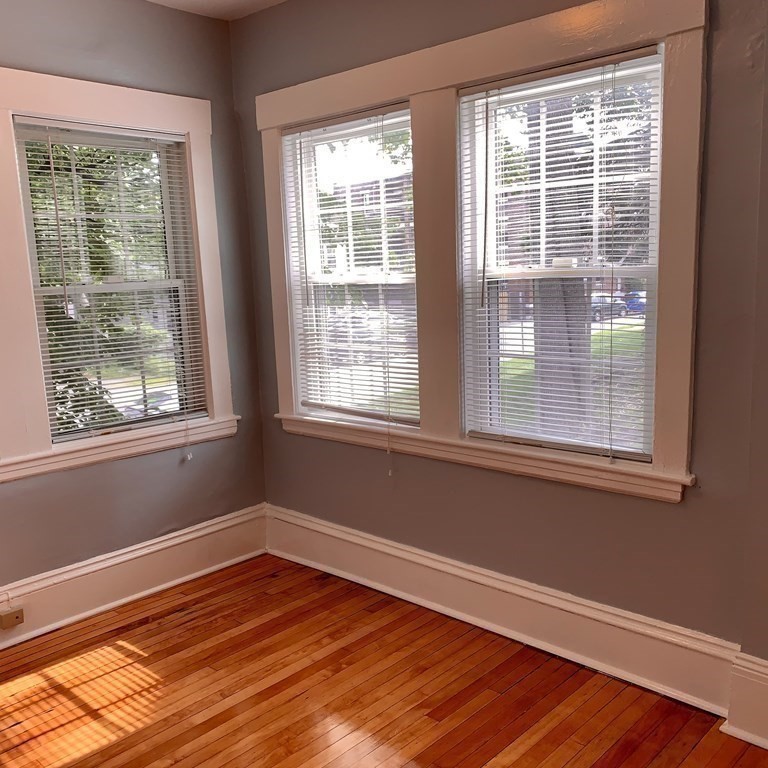 2 bed, 1 bath apartment for rent at 15 Braemore Rd Unit 1, Brighton — photo 11 of 16