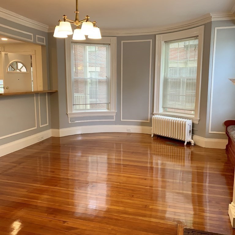 2 bed, 1 bath apartment for rent at 15 Braemore Rd Unit 1, Brighton — photo 3 of 16