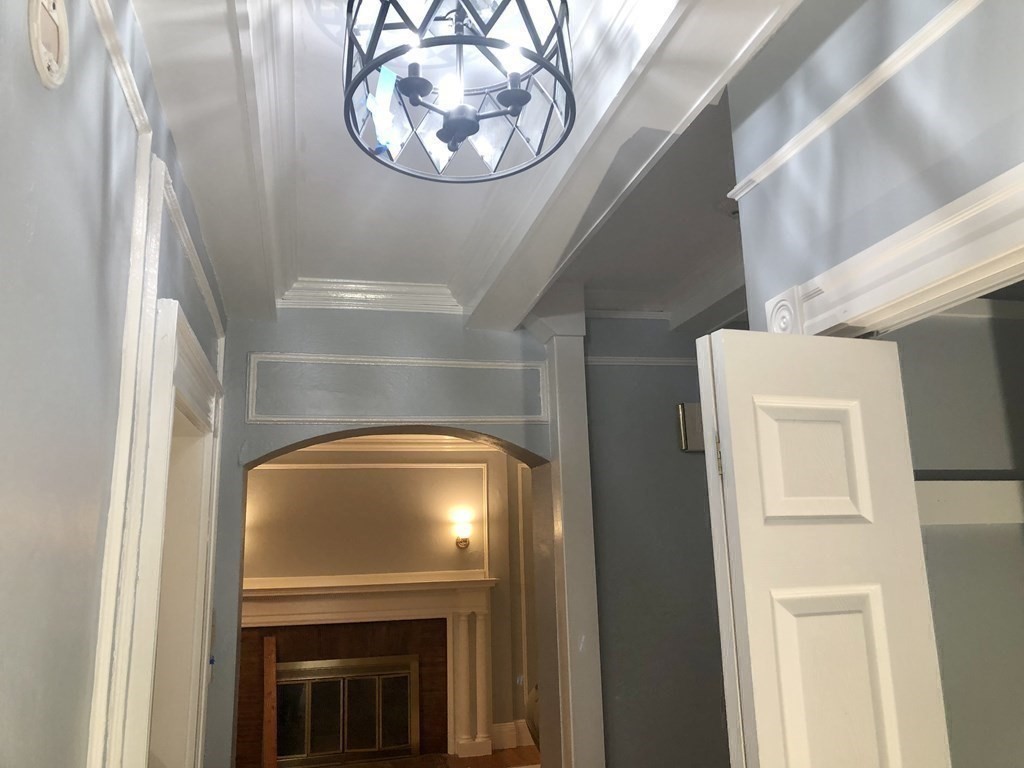 2 bed, 1 bath apartment for rent at 15 Braemore Rd Unit 1, Brighton — photo 6 of 16