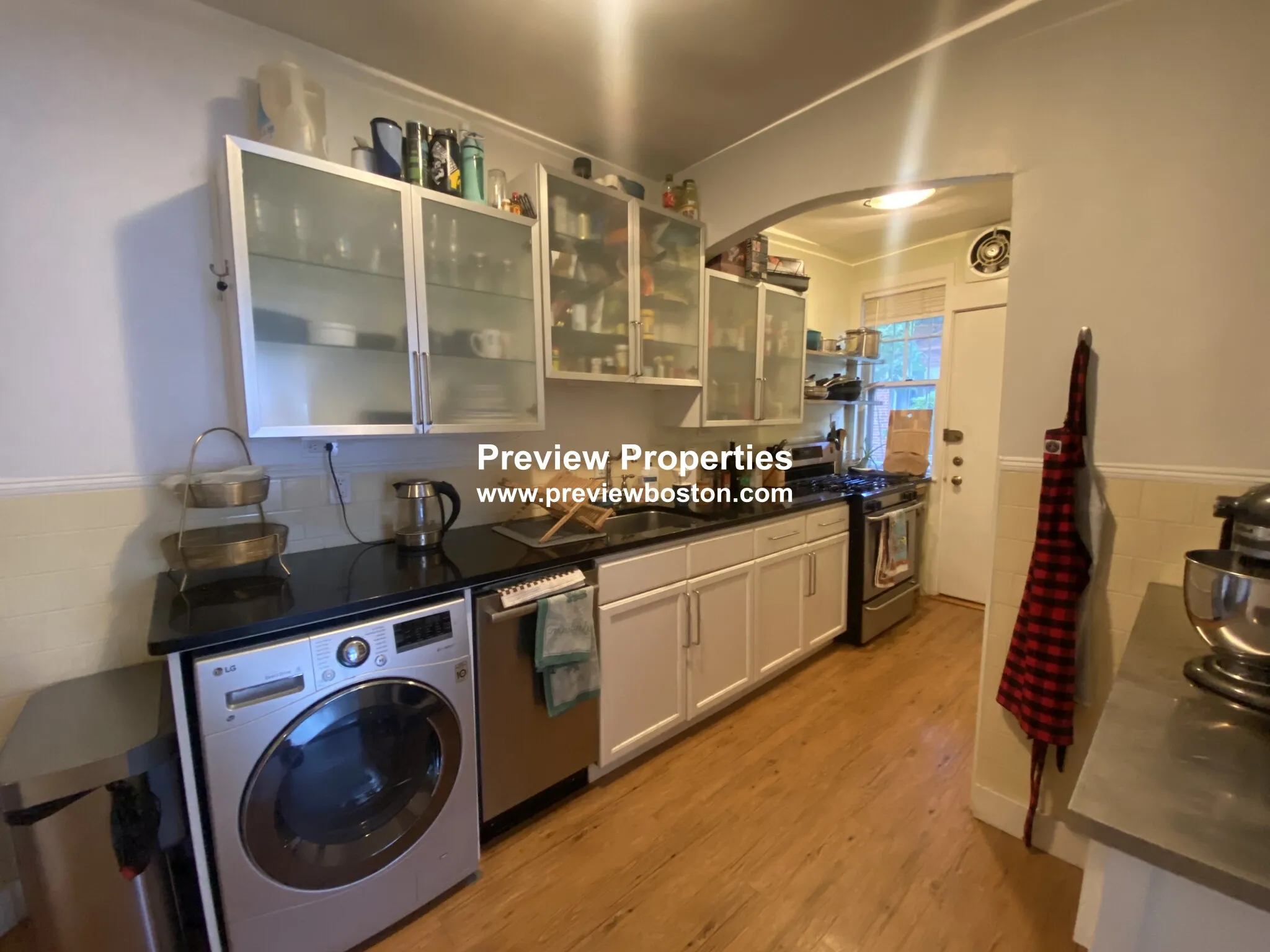 1 bed, 1 bath apartment for rent at 15 Braemore Rd Unit 5, Brighton — photo 5 of 10