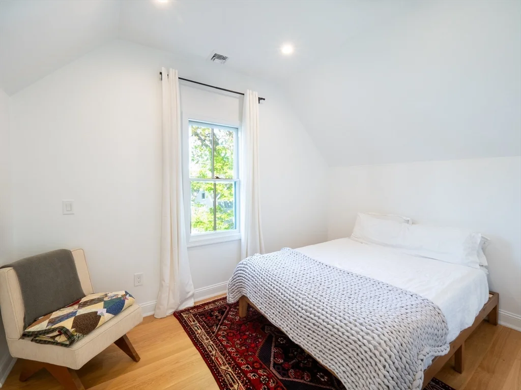 3 bed, 2 bath apartment for rent at 15 Campbell Park, Davis Square — photo 27 of 37