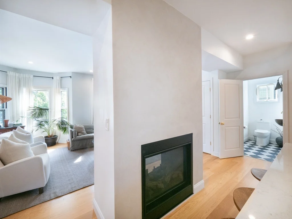 3 bed, 2 bath apartment for rent at 15 Campbell Park, Davis Square — photo 6 of 37