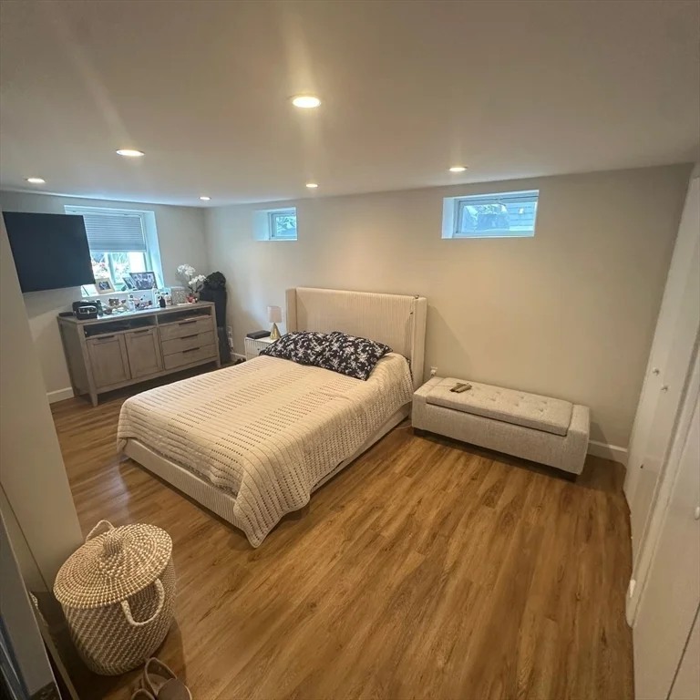 4 bed, 3 bath apartment for rent at 15 Campbell Rd, Arlington — photo 31 of 33